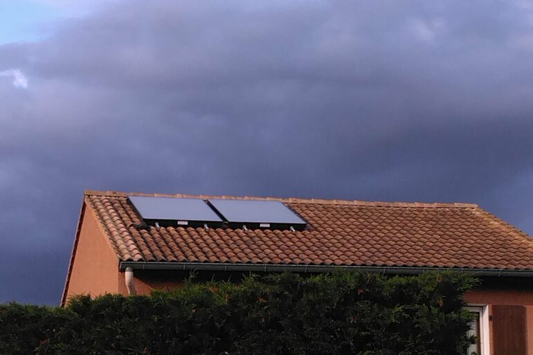 Installation Chauffe eau Solaire Autovidangeable SAUNIER DUVAL Et Pompe à Chaleur AIR/EAU – PANASONIC – VALENCE- 26 – (Drôme)